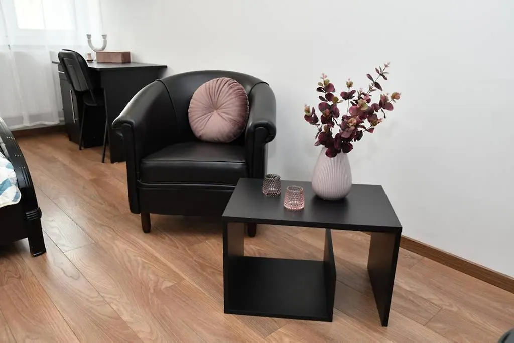 Nagyerdei Apartman - Greatforest Apartment Debrecen Hungary