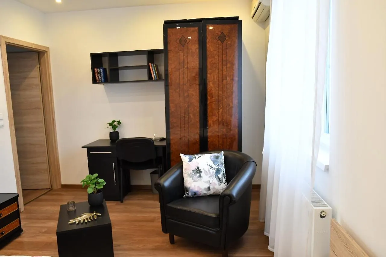 Nagyerdei Apartman - Greatforest Apartment Debrecen 0*,  Hungary