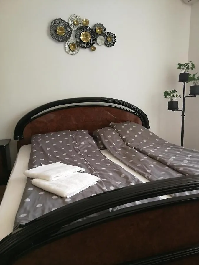 Nagyerdei Apartman - Greatforest Apartment Debrecen Hungary